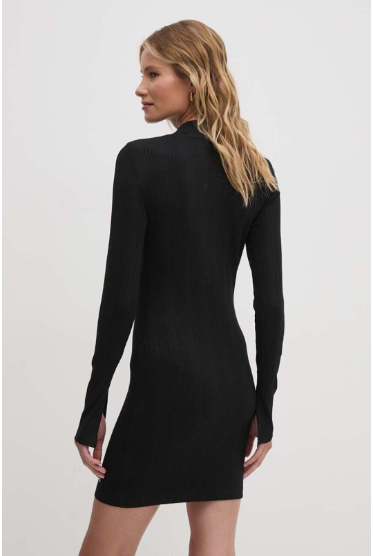 Платье Calvin Klein Jeans цвет черный облегающее mini